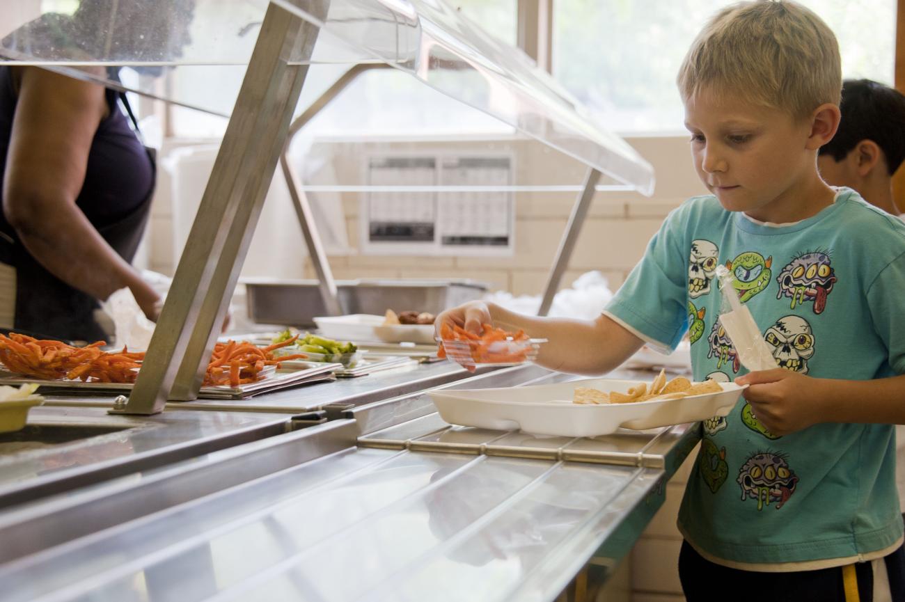 Cantine scolaire Photo de CDC sur Unsplash